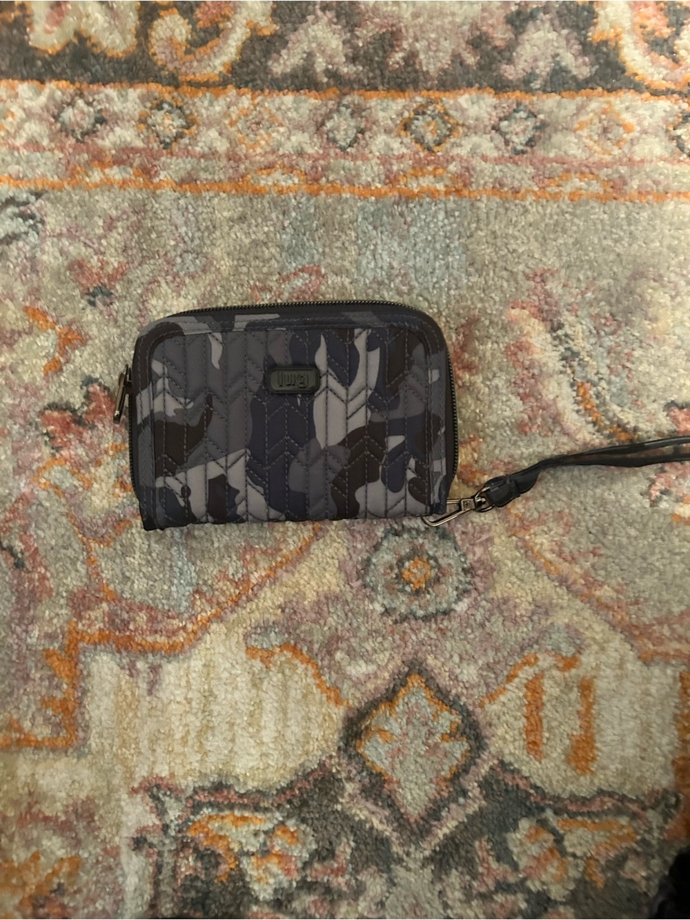 Lug Ranger Wheelie 7 -Piece Navy Camo Travel Set - Picture 5 of 9